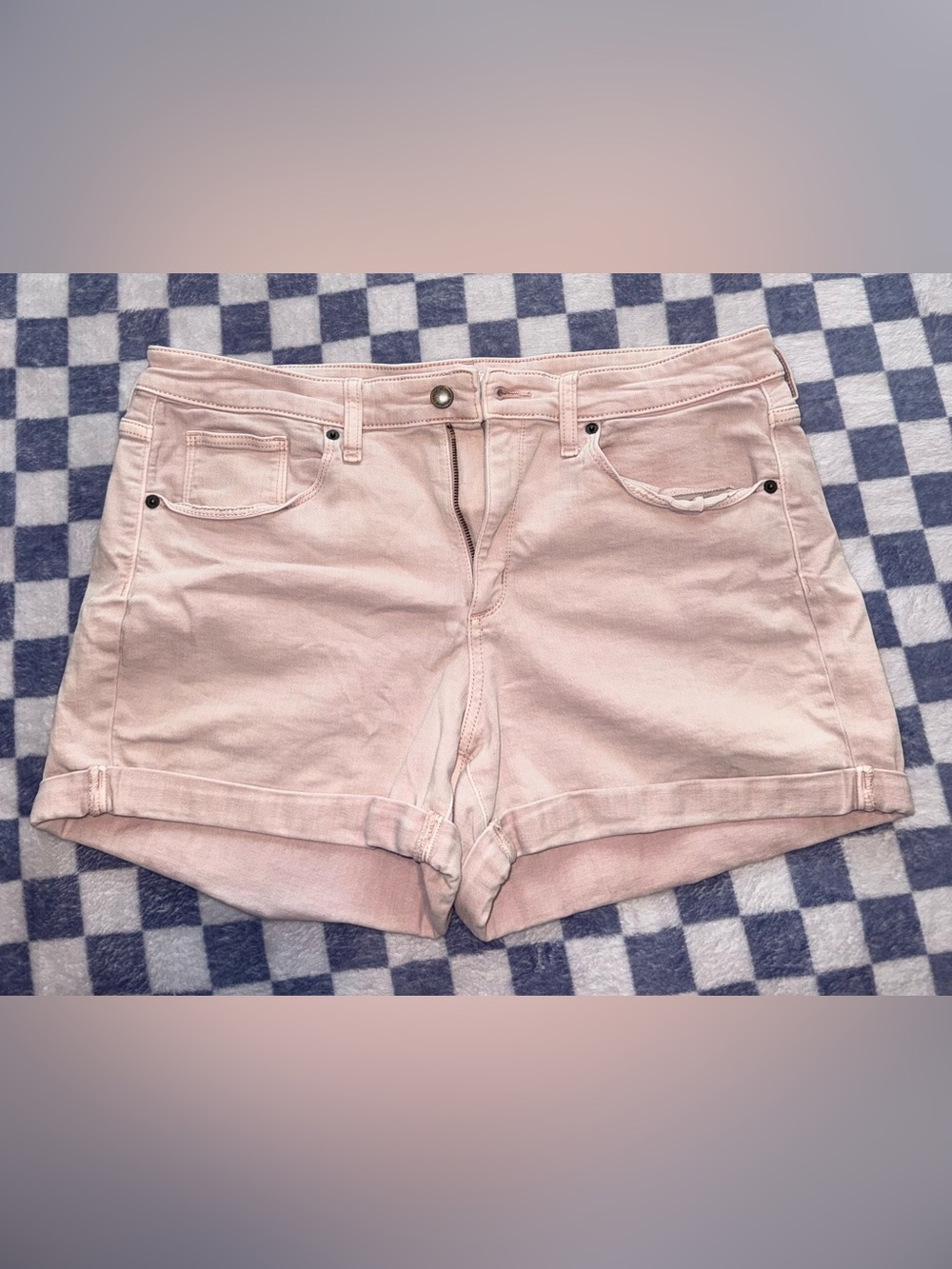 Universal Thread High Rise Medi Shorts